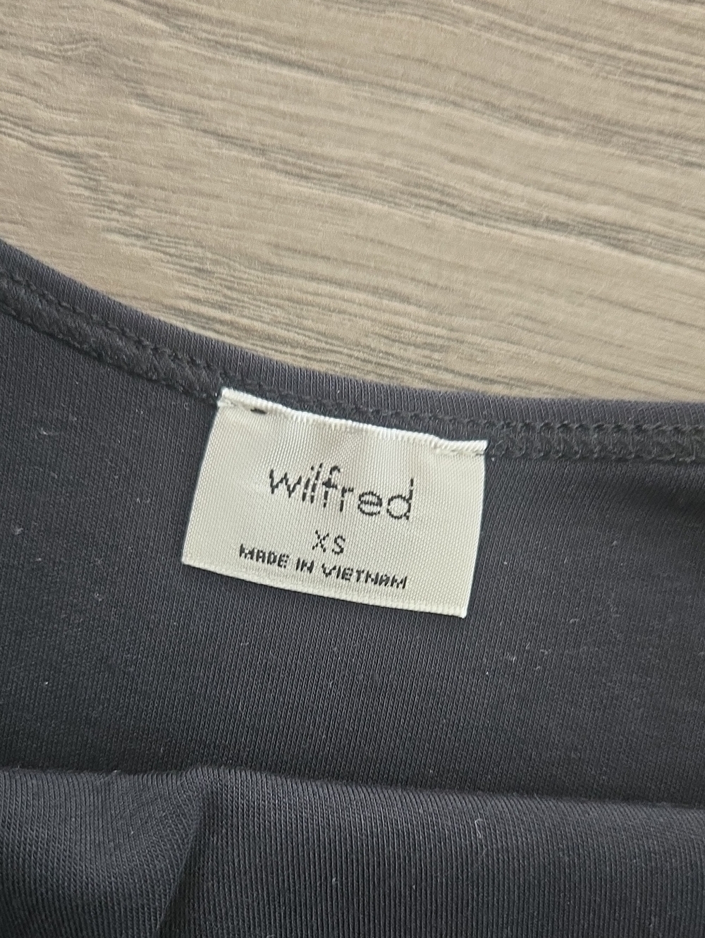Wilfred Riddle Dress - Picture 2 of 4